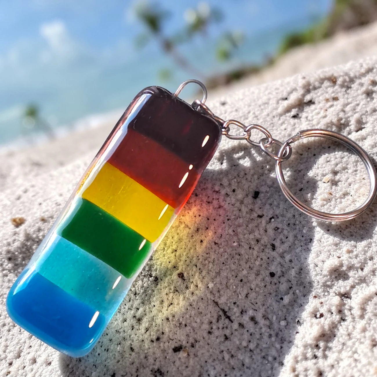 porte-clés arc-en-ciel allongé fait main