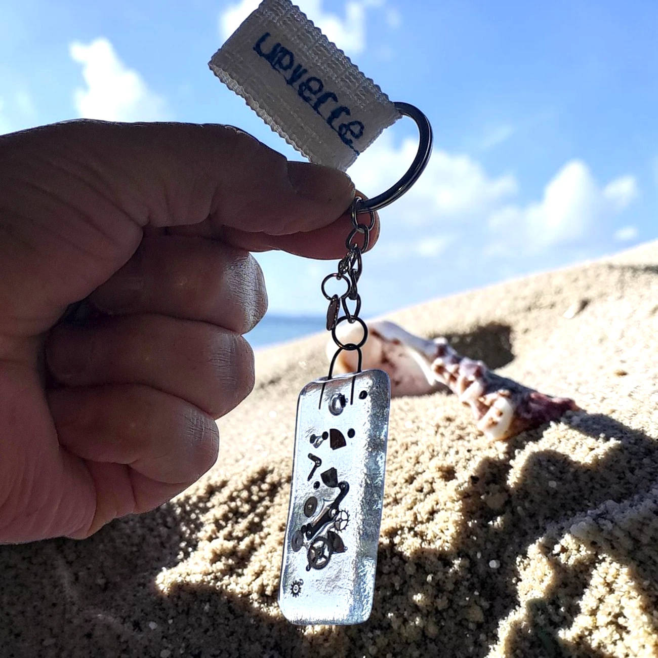 porte-clés verre fusionné mécanisme transparent fait main France