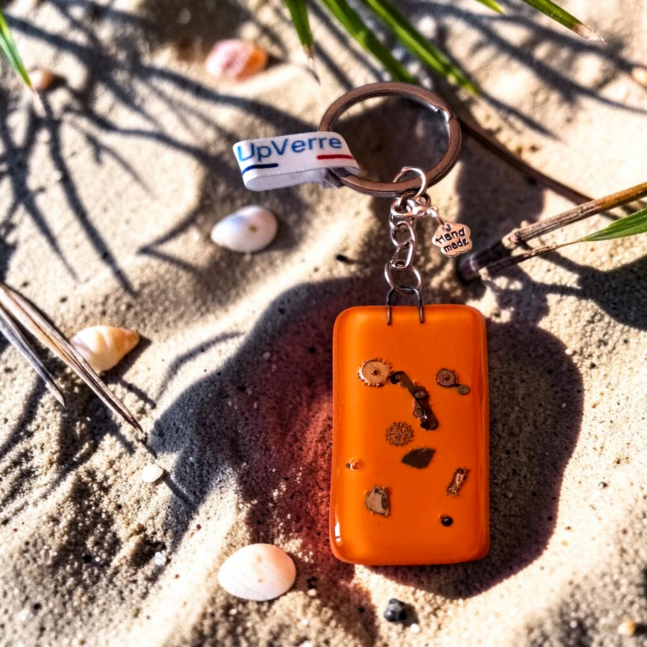 Porte clés Verre fusing Mécanisme montre orange