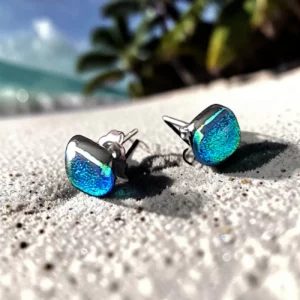 Boucles d’oreilles verre dichroïque bleu vert fait main France