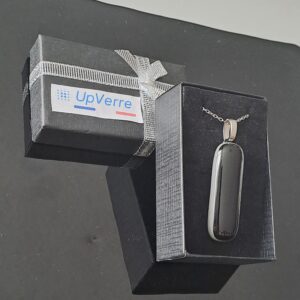 Pendentif verre gris noir fait main France — bijou minimaliste artisanal Pendentif verre gris noir fait main France — bijou minimaliste artisanal