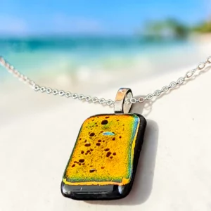 Pendentif verre dichroïque jaune doré fait main France — bijou artisanal